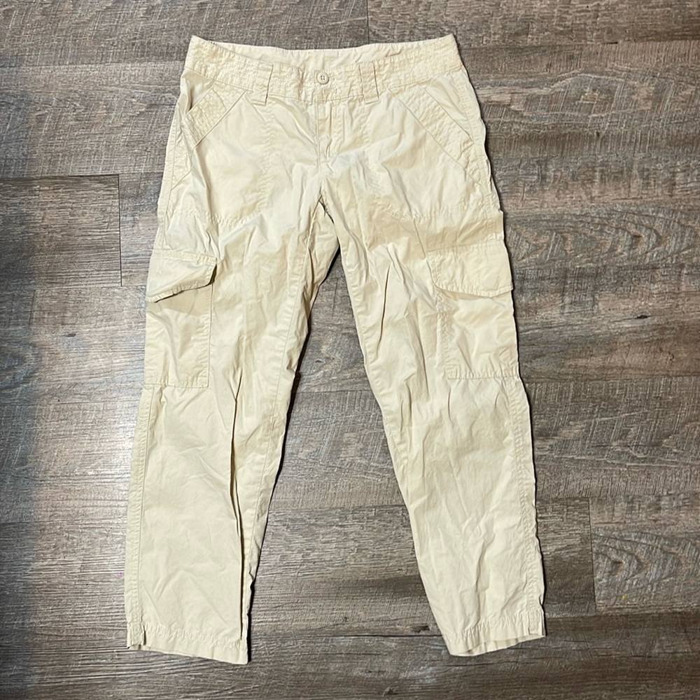 London Jean Women’s Size 2 Cargo Capri Low Rise Y2K Streetwear Minimalist 90s